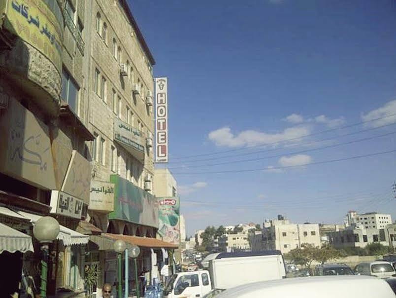 Al Fawanes Hotel Apartments Amman Dış mekan fotoğraf